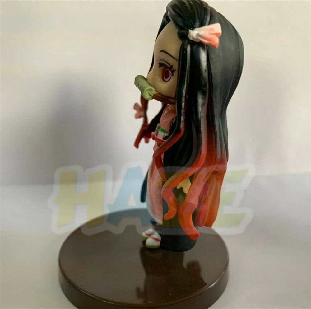 ������� "������, ����������� �������" Nezuko � Tanjirou Kamado