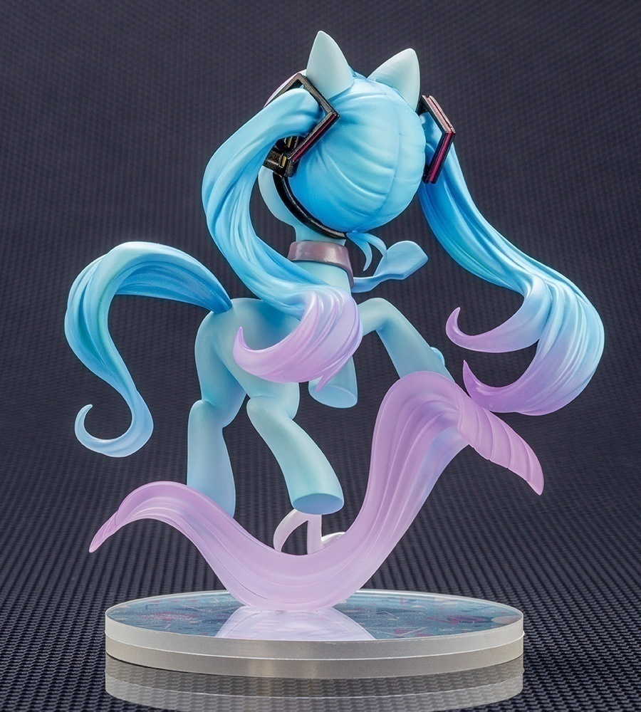 ������� Vocaloid: Hatsune Miku feat. My Little Pony