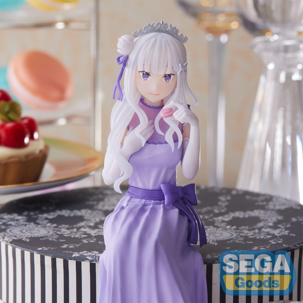 ������� Re: Zero Premium Chokonose Figure Emilia Dress Up Party