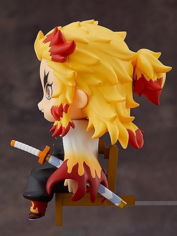 ������� Nendoroid Swacchao! Demon Slayer Kimetsu no Yaiba: Rengoku Kyojuro