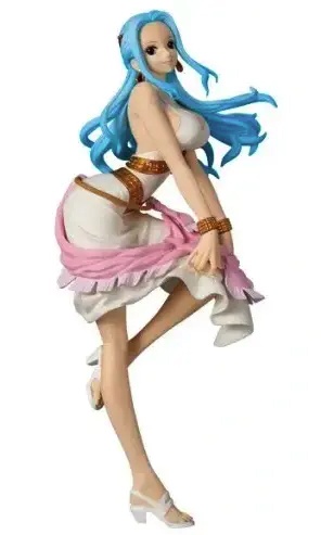 ������� Banpresto One Piece Glitter & Glamours Nefertari Vivi