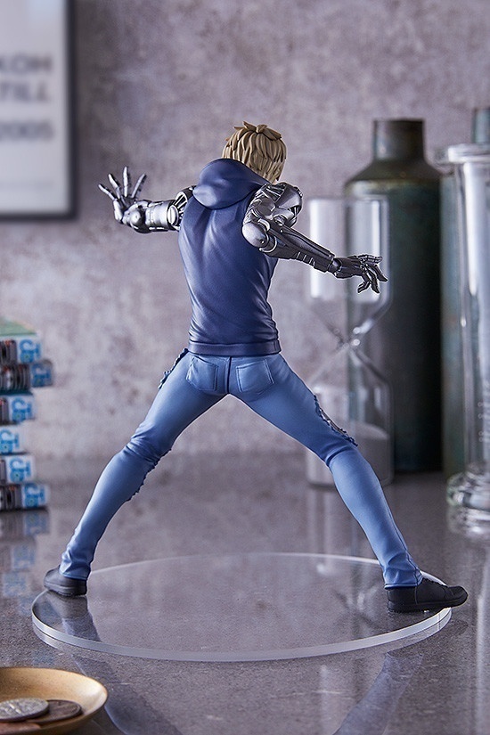 ������� POP UP PARADE "One-Punch Man" Genos