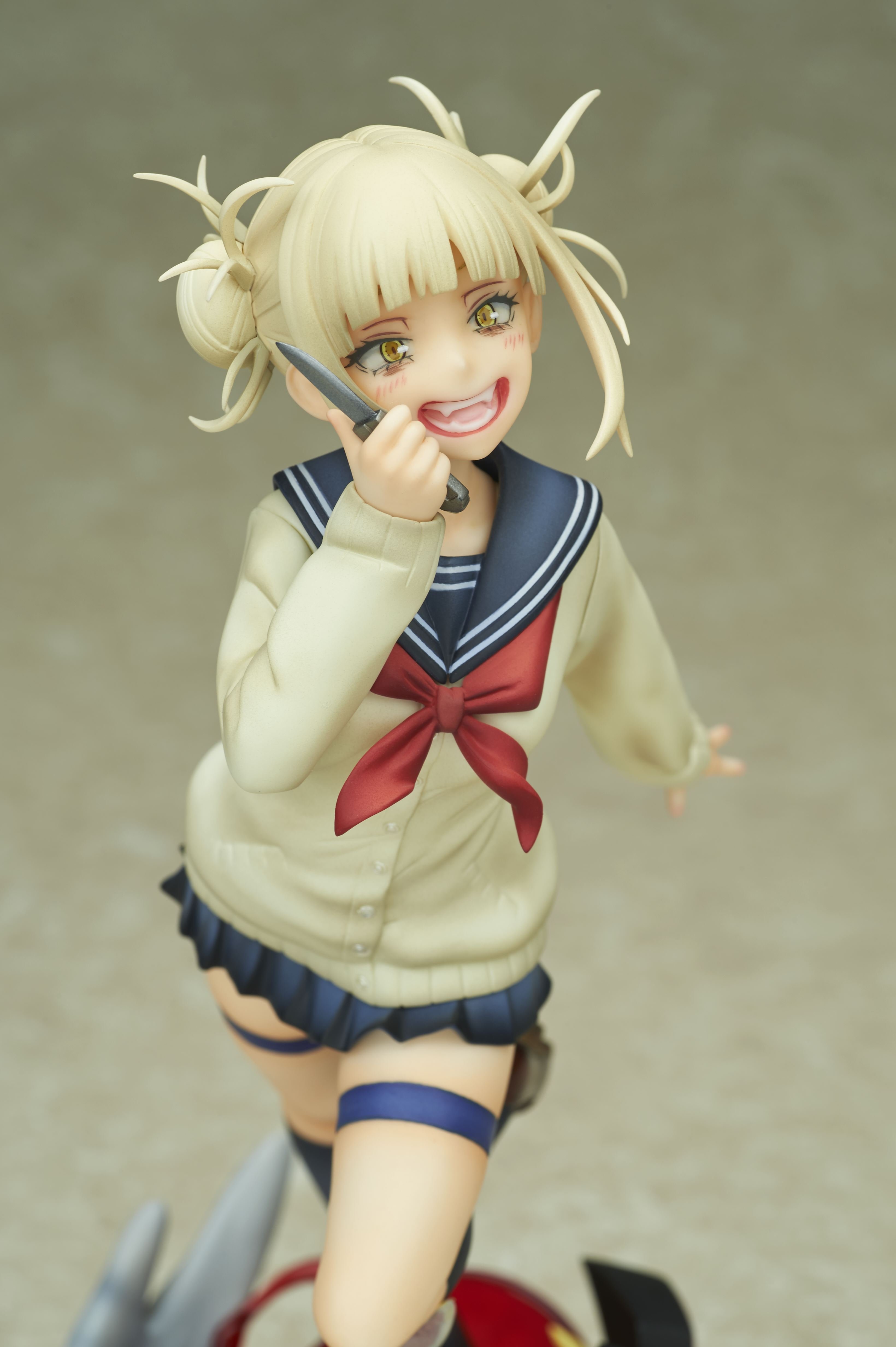 ������� My Hero Academia Himiko Toga 1/8 Complete Figure