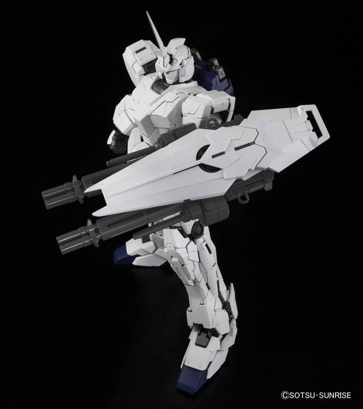 ������ ������� RX-0 Unicorn Gundam (PG)
