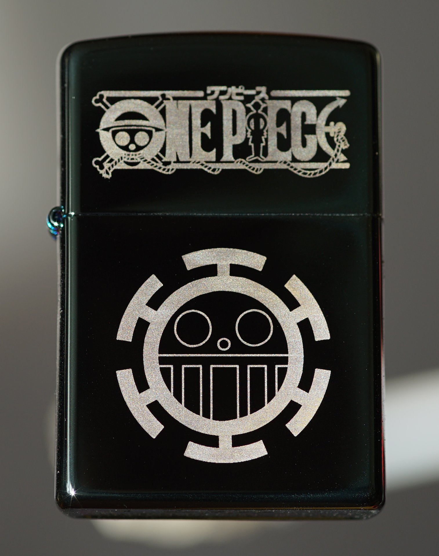 ��������� ������������ Zippo One Piece