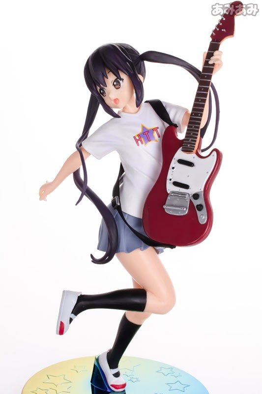 ������� Banpresto K-On! Premium "Guitar Elite" Azusa Nakano