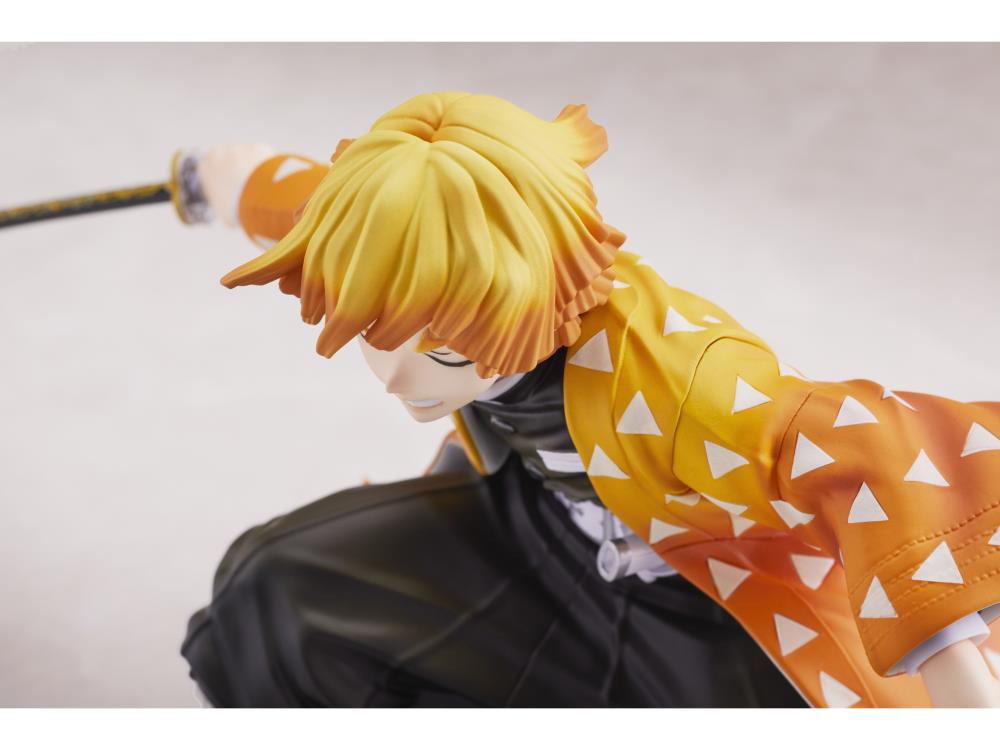 ������� Demon Slayer: Kimetsu no Yaiba Zenitsu Agatsuma 1/8 Complete Figure (ANIPLEX+ Exclusive)