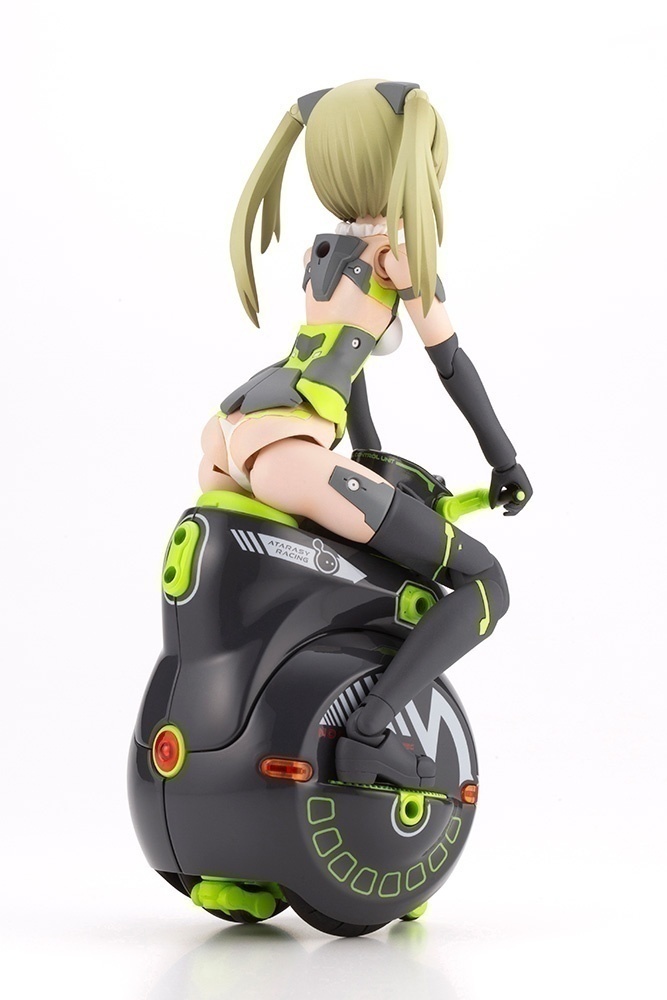 ������� ������ Frame Arms Girl: Innocentier Racer & NOSERU Racing Spec Ver.