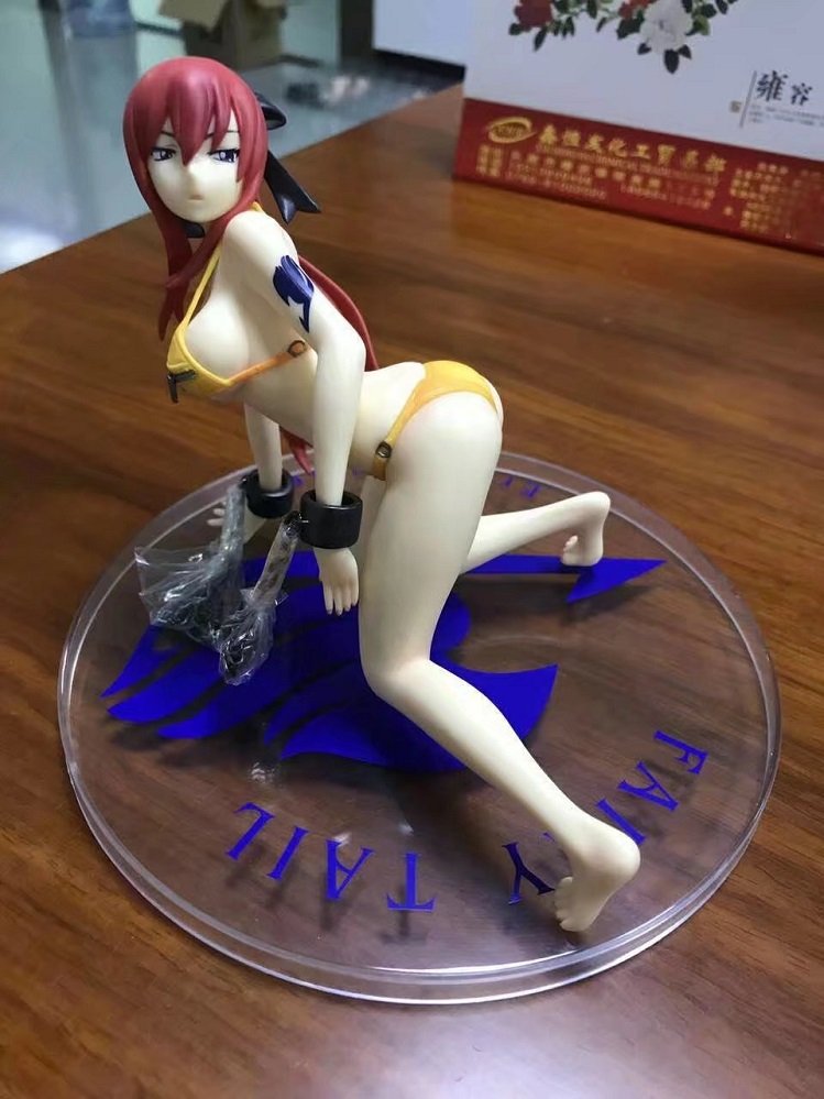 ������� ����� ��� Elsa Scarlet