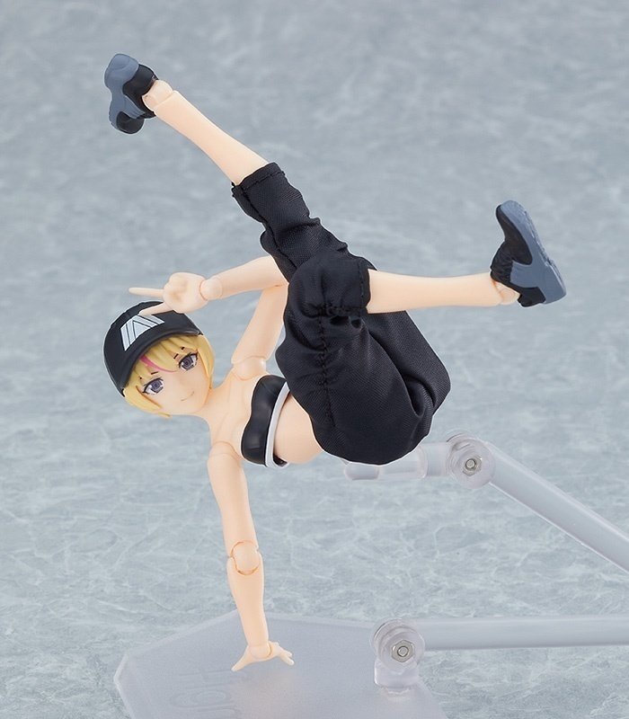 ������� figma Female Body (Yuki) with Techwear Outfit