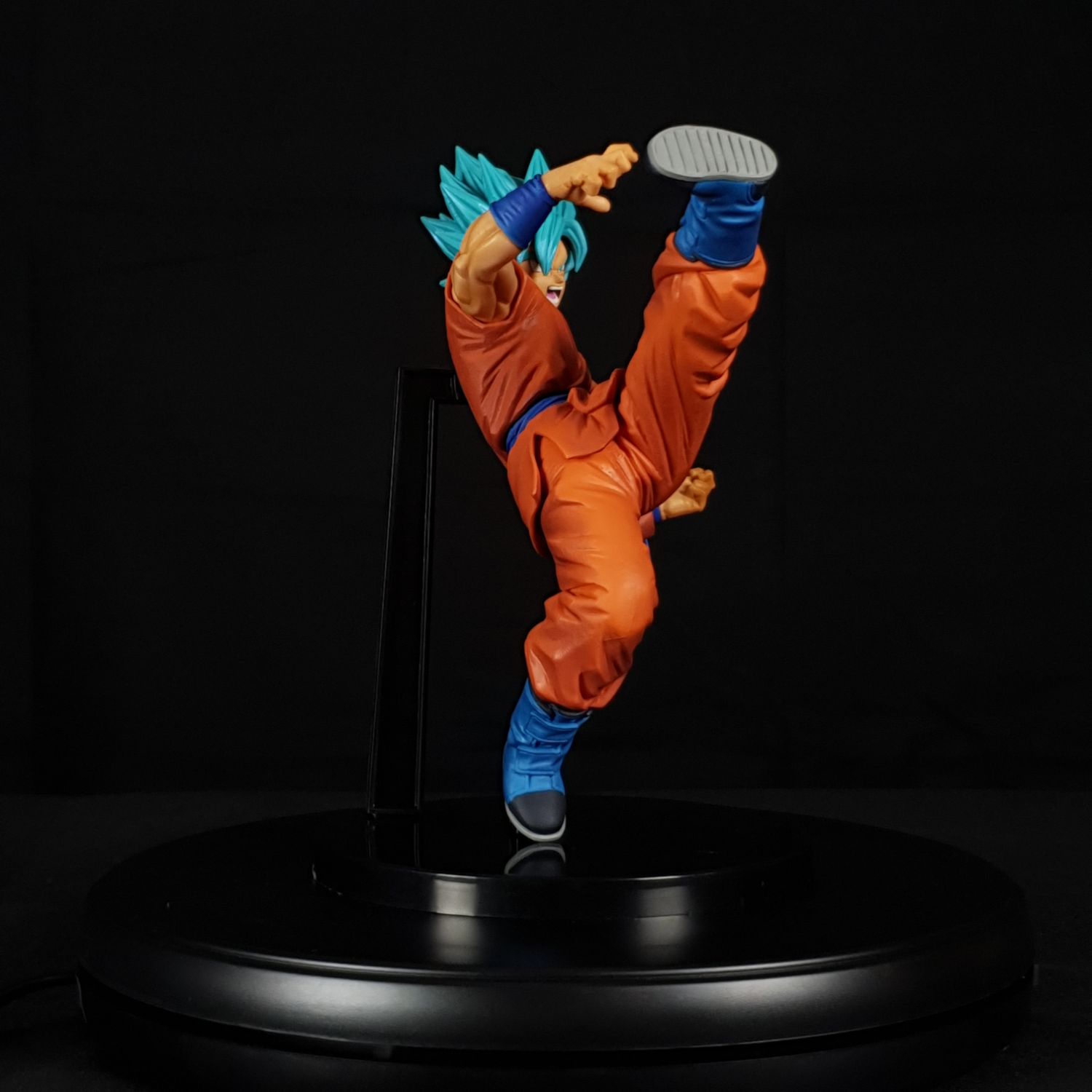 ������� Dragon Ball Son Goku FES!! Gogeta SSGSS Kaiohken Special