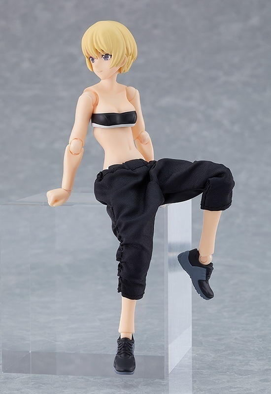 ������� figma Female Body (Yuki) with Techwear Outfit