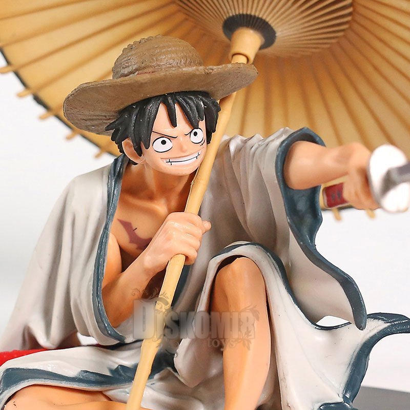������� ���-��� Monkey D Luffy World Banpresto Colosseum