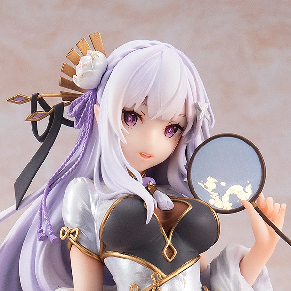 ������� ����� � �������������� ���� � ���� - Starting Life in Another World Emilia Graceful Beauty Version