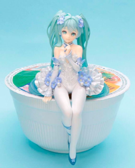  Hatsune Miku Nemophila Flower Fairy Noodle Stopper Figure