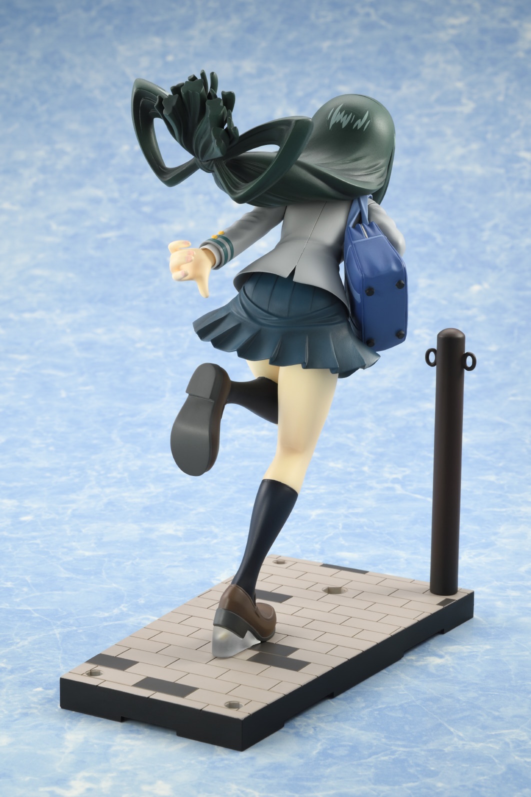 ������� My Hero Academia: Asui Tsuyu School Uniform Ver.