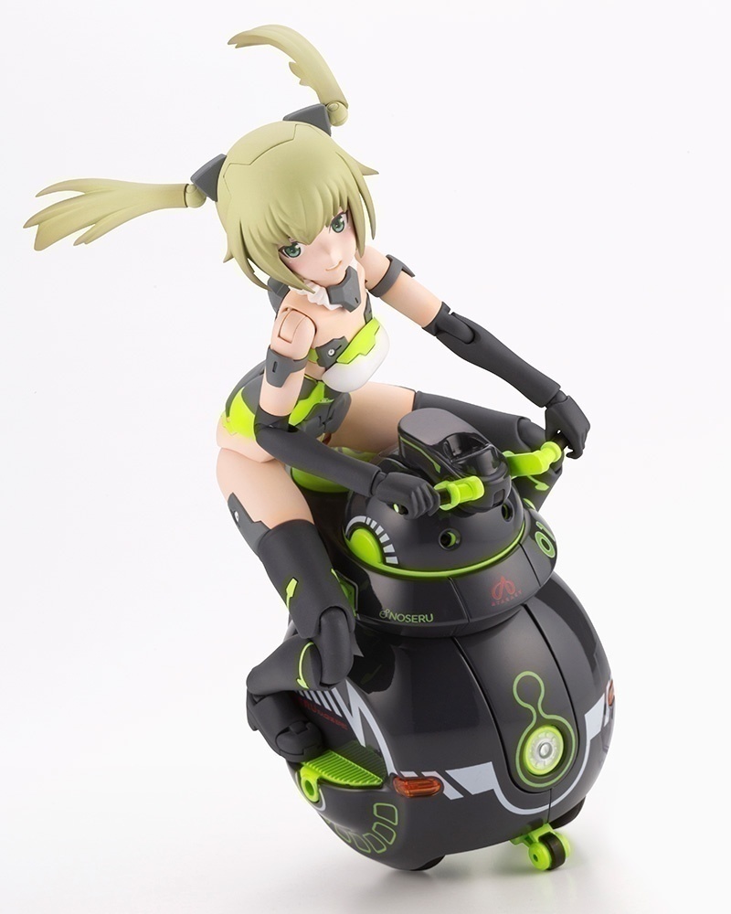 ������� ������ Frame Arms Girl: Innocentier Racer & NOSERU Racing Spec Ver.