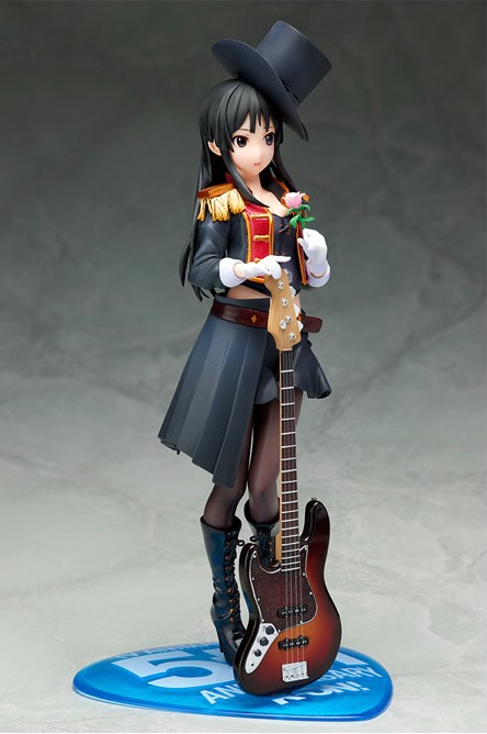 ������� K-ON! - Akiyama Mio / ������ ��� 5th Anniversary Ver. 1/8 ***