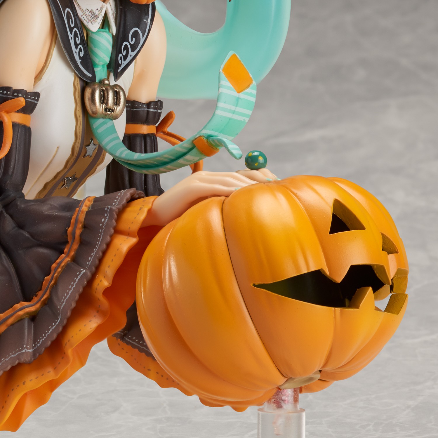 ������� Hatsune Miku TRICK or MIKU illustration by Hidari