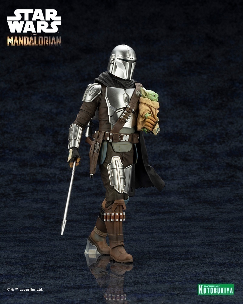 ������� Star Wars The Mandalorian: Mandalorian & Grogu with Beskar Staff
