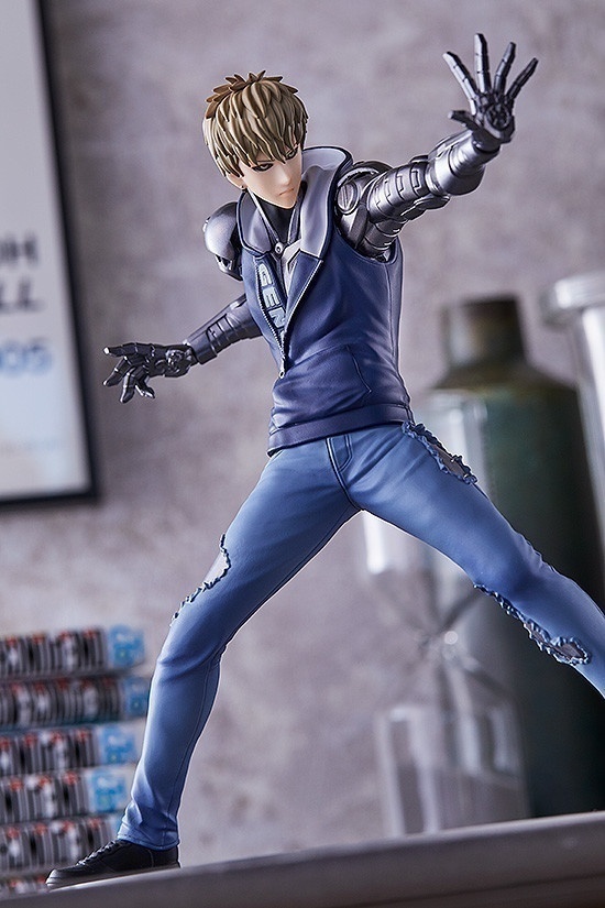 ������� POP UP PARADE "One-Punch Man" Genos