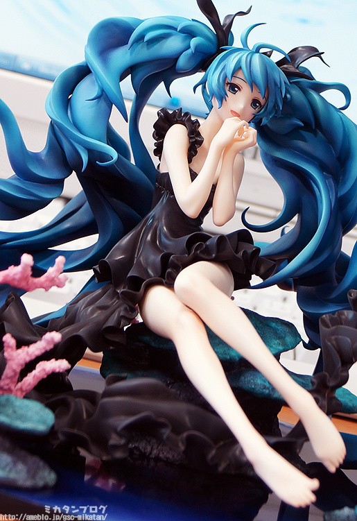 ������� Vocaloid / ��������� - Miku Hatsune / ������� ���� Shinkai Shoujo Ver. 1/8 ***