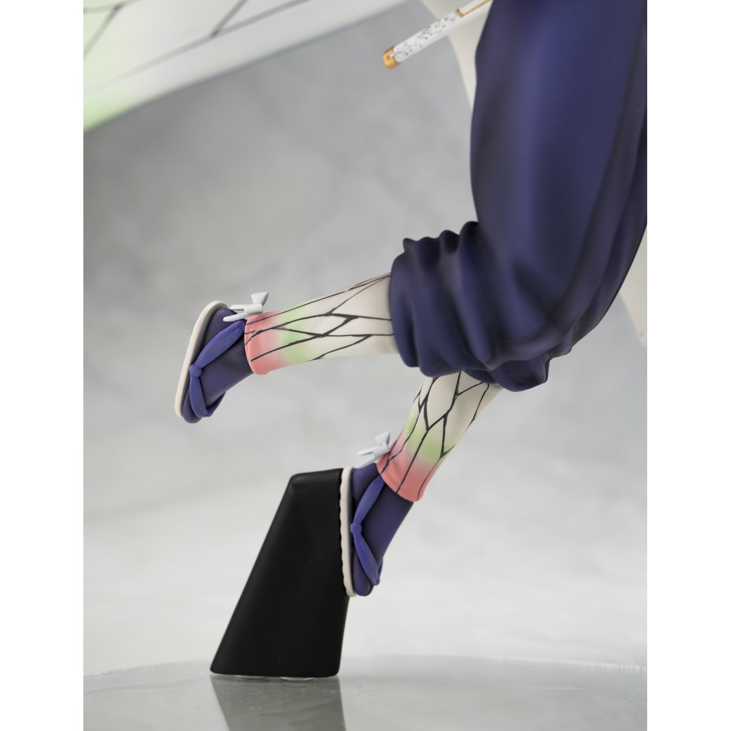 ������� Demon Slayer: Kimetsu no Yaiba - Kocho Shinobu
