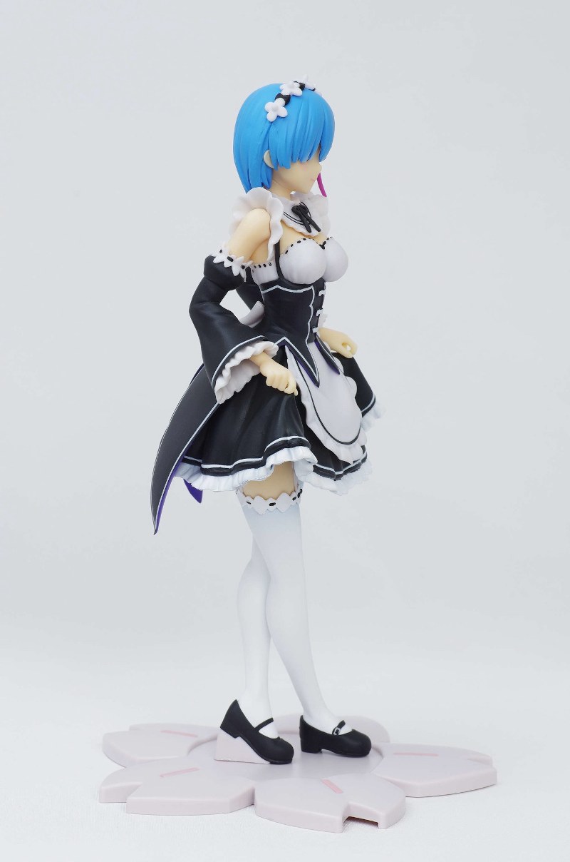 ������� Sega ReZero Rem Curtsey PM Figure