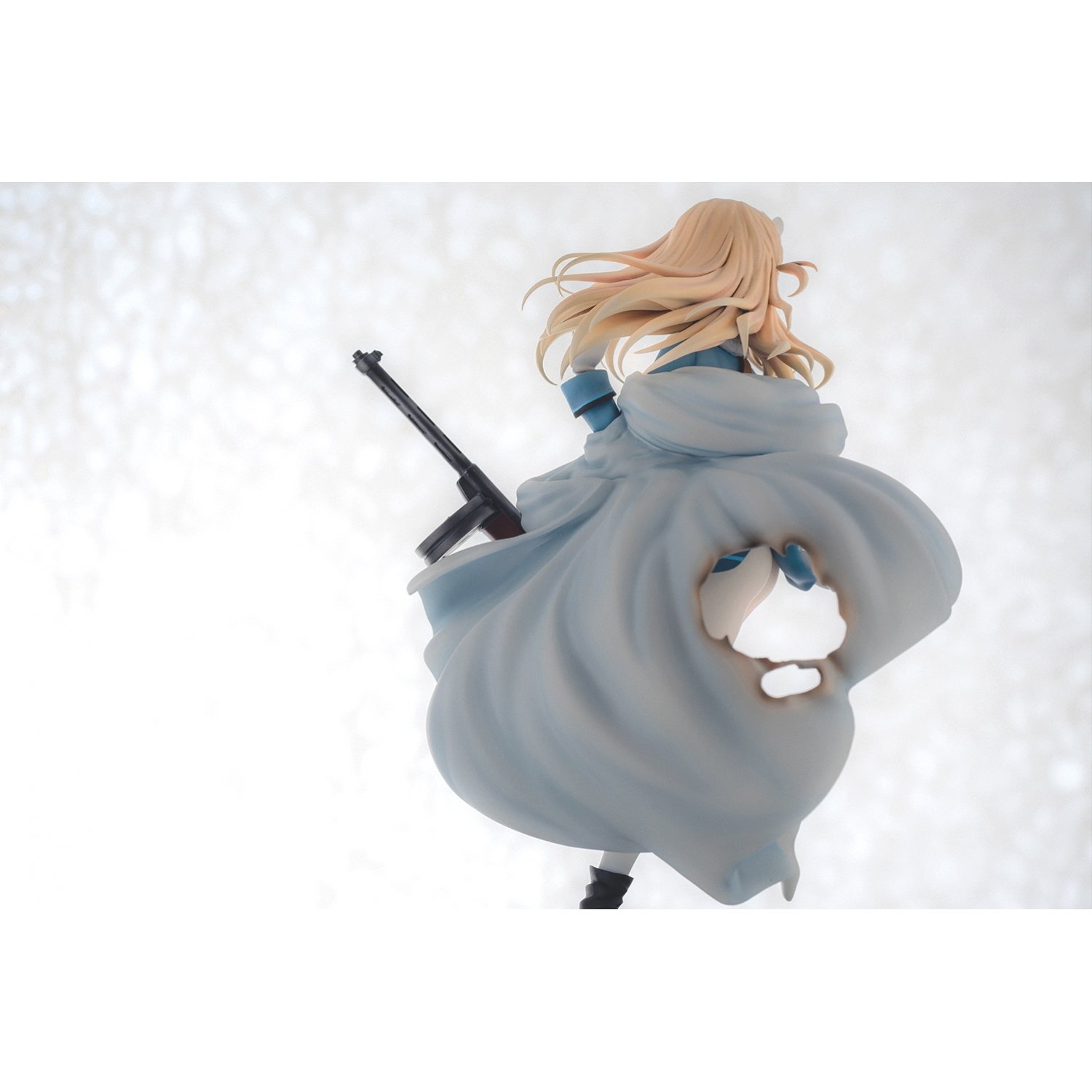 ������� Girls' Frontline Suomi KP-31