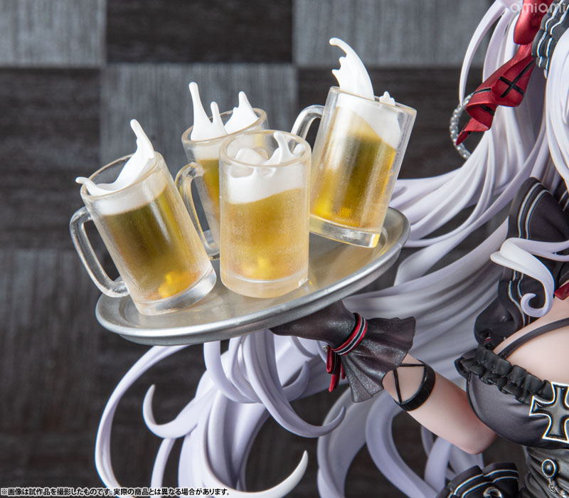 ������� Azur Lane Elbe: Time to Show Off? PVC (1:7 Scale)