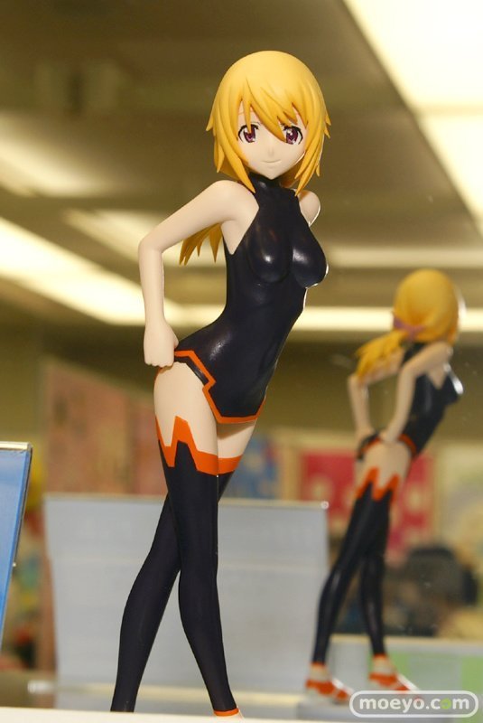 ������� Charlotte Dunois *** 546542