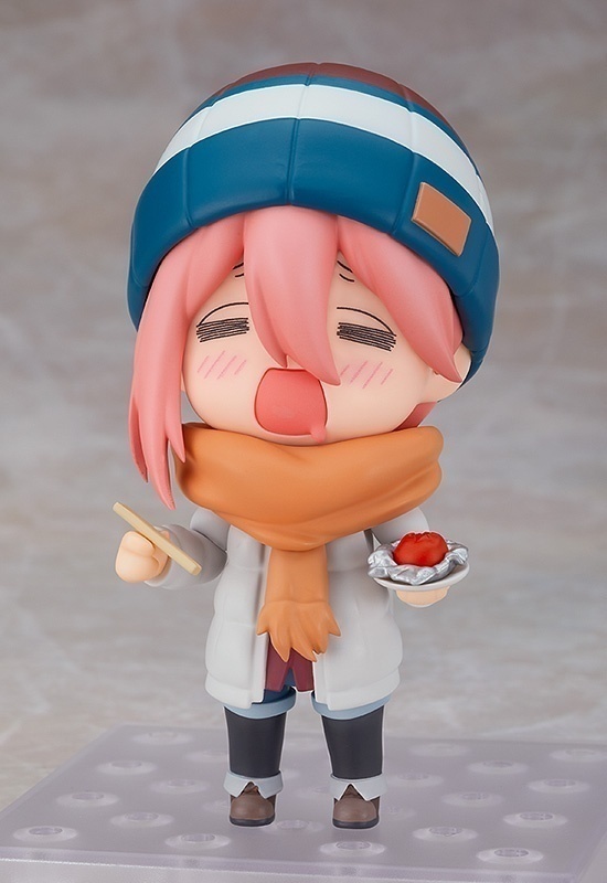 ������� Nendoroid 1623 Yurucamp: Kagamihara Nadeshiko Solo Camp Ver.