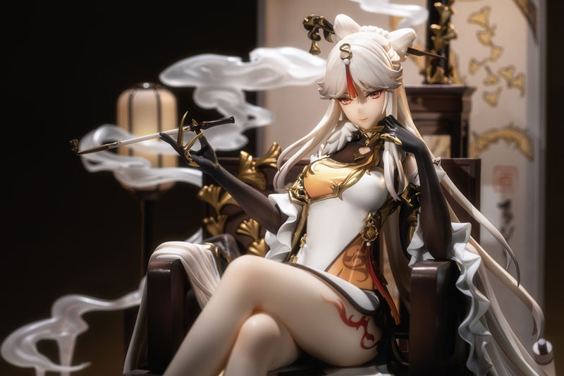 ������� Genshin Impact Ningguang Gold Leaf and Pearly Jade Ver. 1/7 Complete Figure