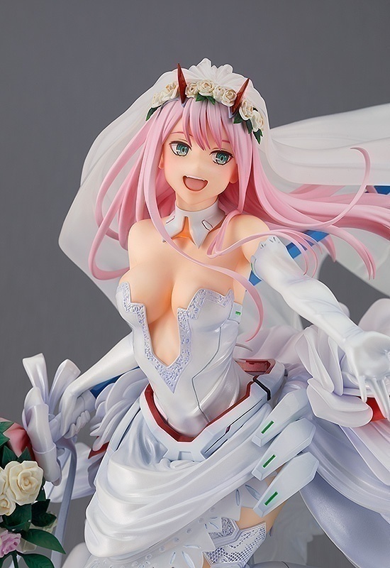 ������� DARLING in the FRANXX: Zero Two For My Darling