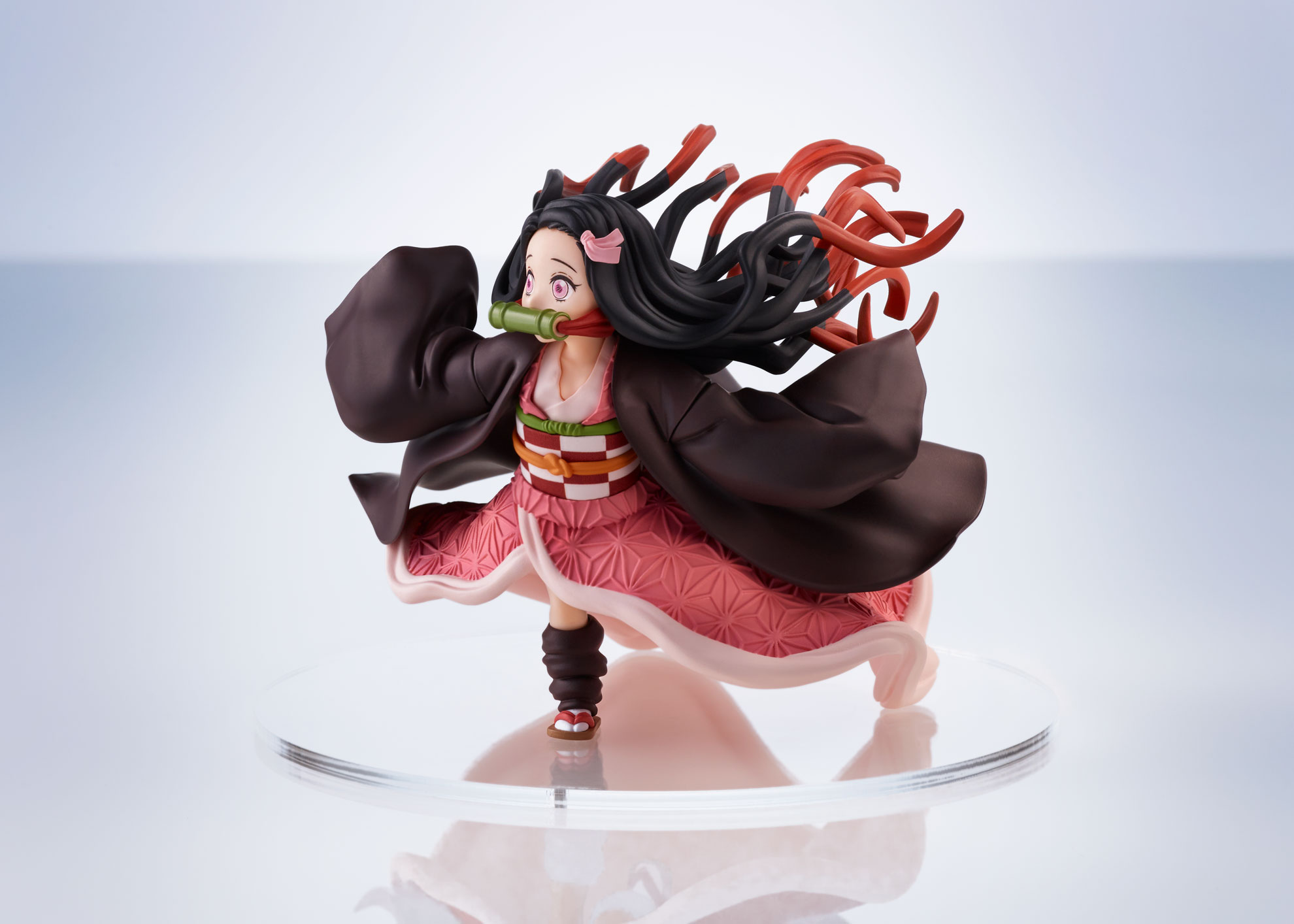 ������� Demon Slayer: Kimetsu no Yaiba Nezuko Kamado