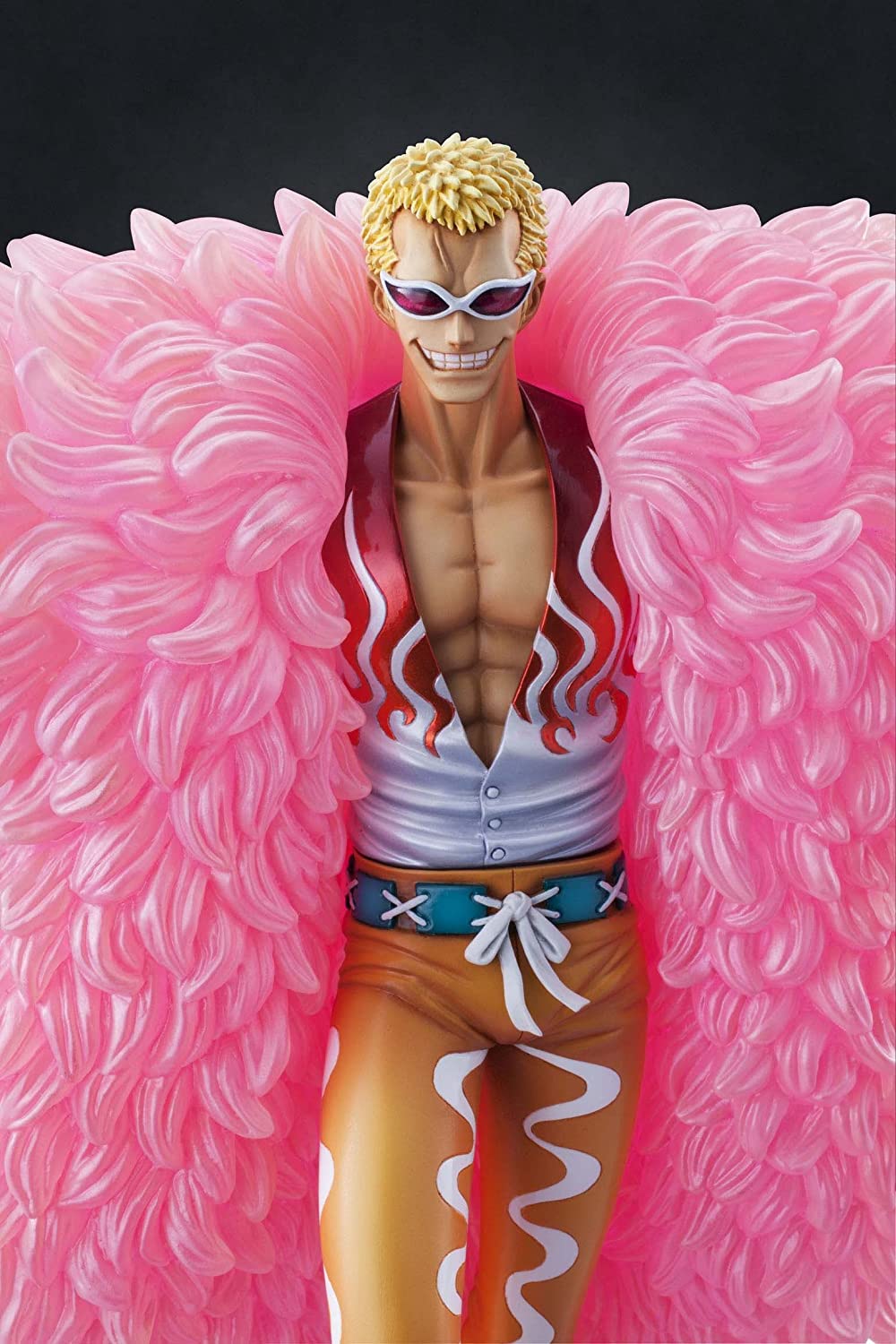 ������� Megahouse Portrait of Pirates Neo-DX Donquixote Doflamingo
