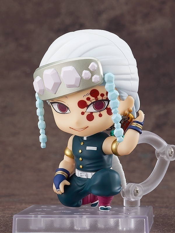 ������� Nendoroid 1830 Demon Slayer Kimetsu no Yaiba: Uzui Tengen