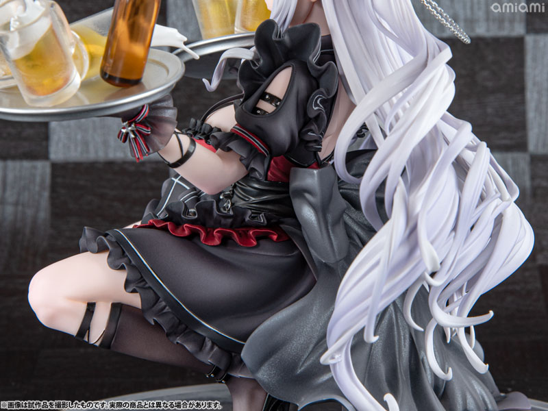 ������� Azur Lane Elbe: Time to Show Off? PVC (1:7 Scale)