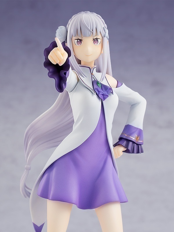  KonoSuba Aqua: Emilia