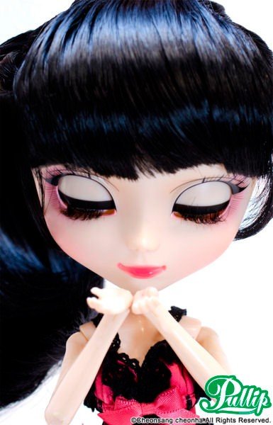����� P-127 May 2014 - Pullip Aira