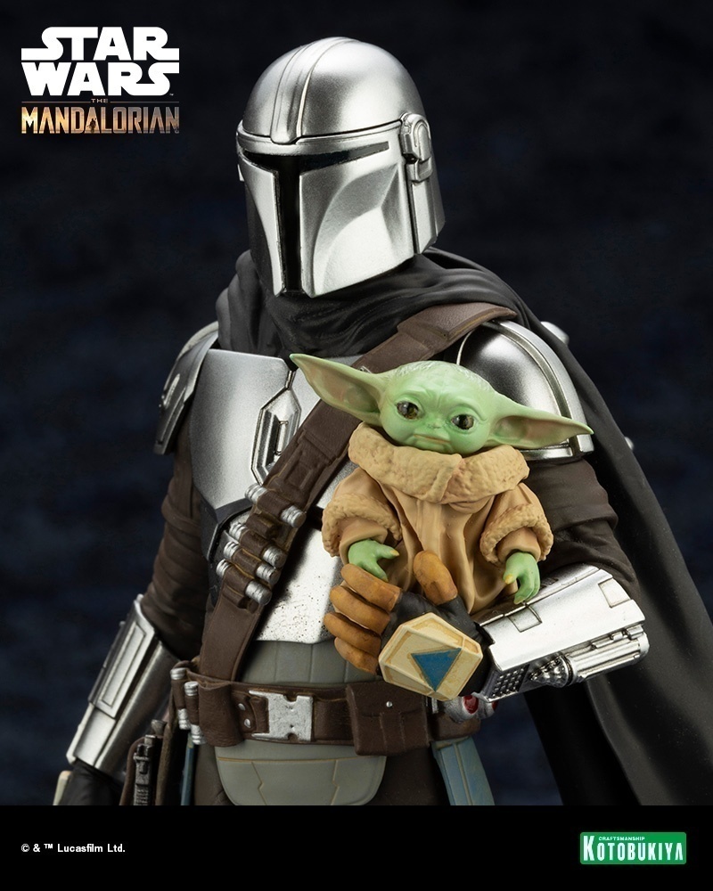 ������� Star Wars The Mandalorian: Mandalorian & Grogu with Beskar Staff