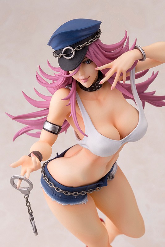 ������� Street Fighter - Poison 1/7 ***