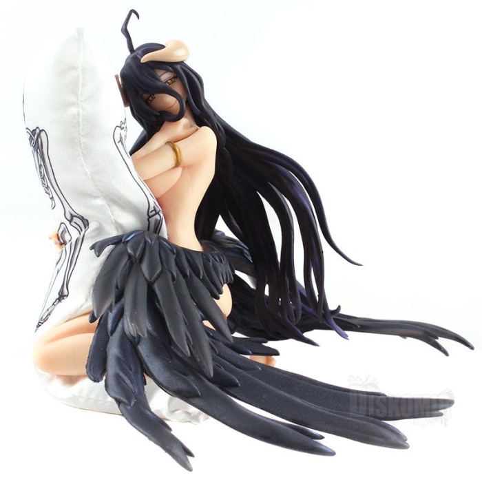 ������� �������� Albedo with dakimakura