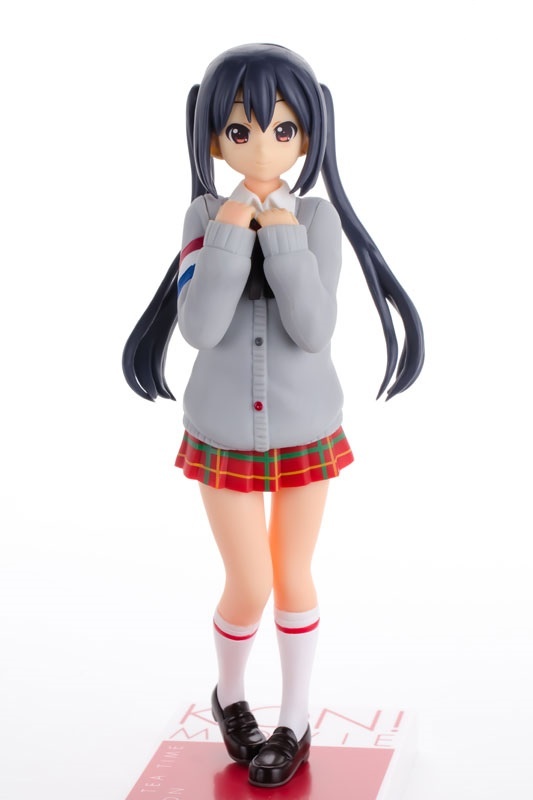 ������� Banpresto K-On!! DXF Ho-Kago Tea Time in London Azusa Nakano