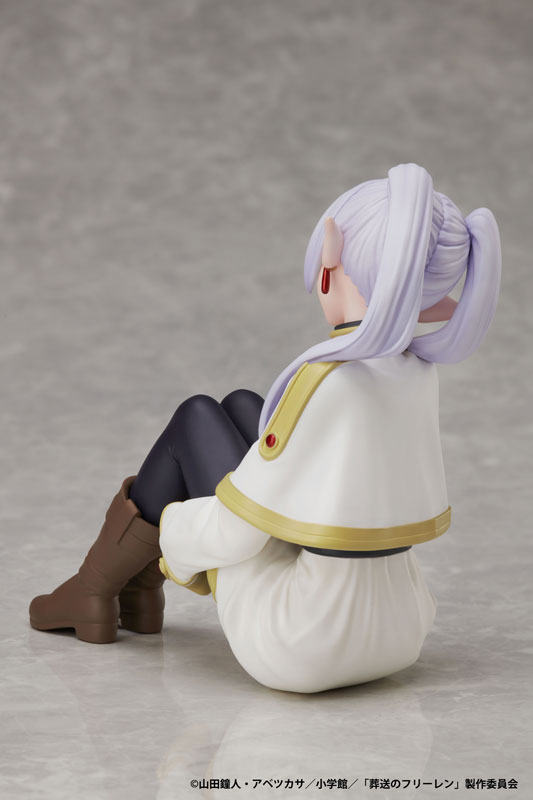������� Frieren: Beyond Journey's End Frieren 1/7 Complete