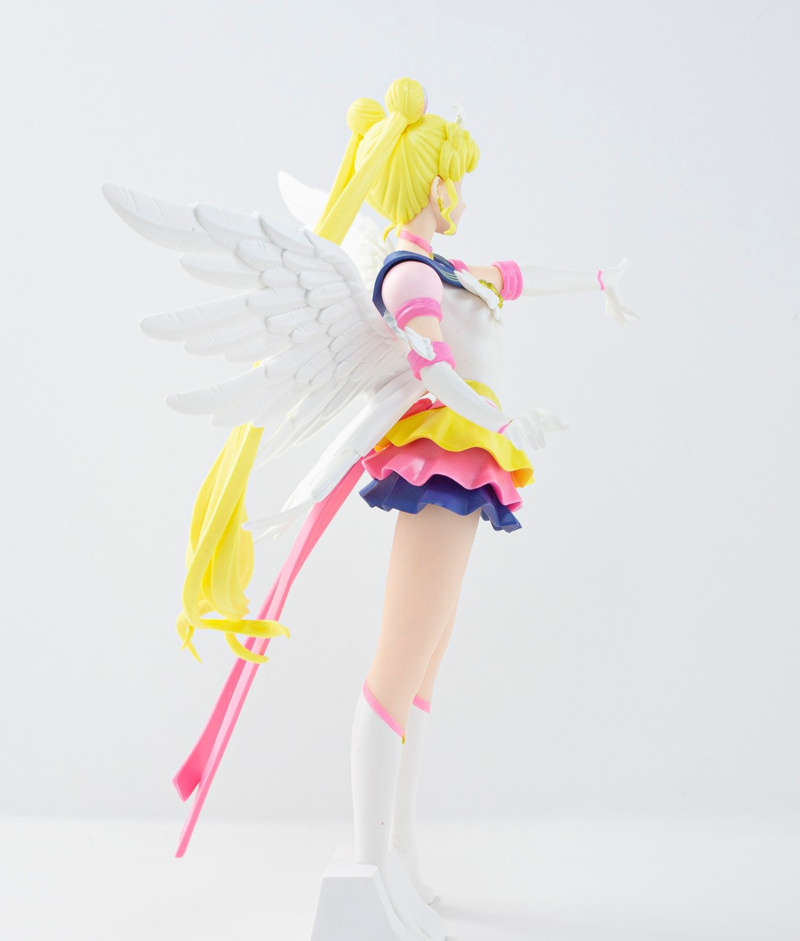 ������� Bandai Pretty Soldier Sailor Moon Eternal Sailor Moon Glitter & Glamours Ver. B