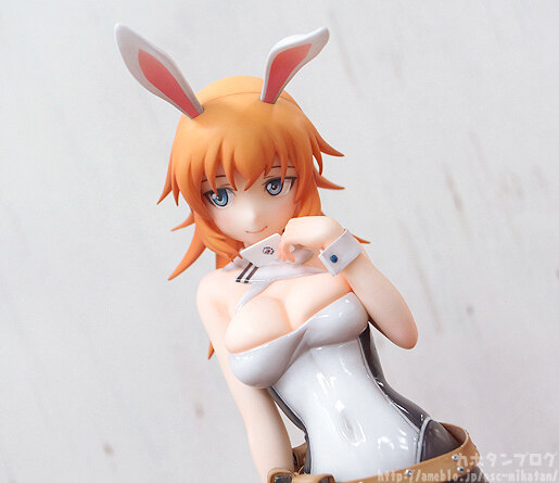 ������� Charlotte E Yeager Bunny Style