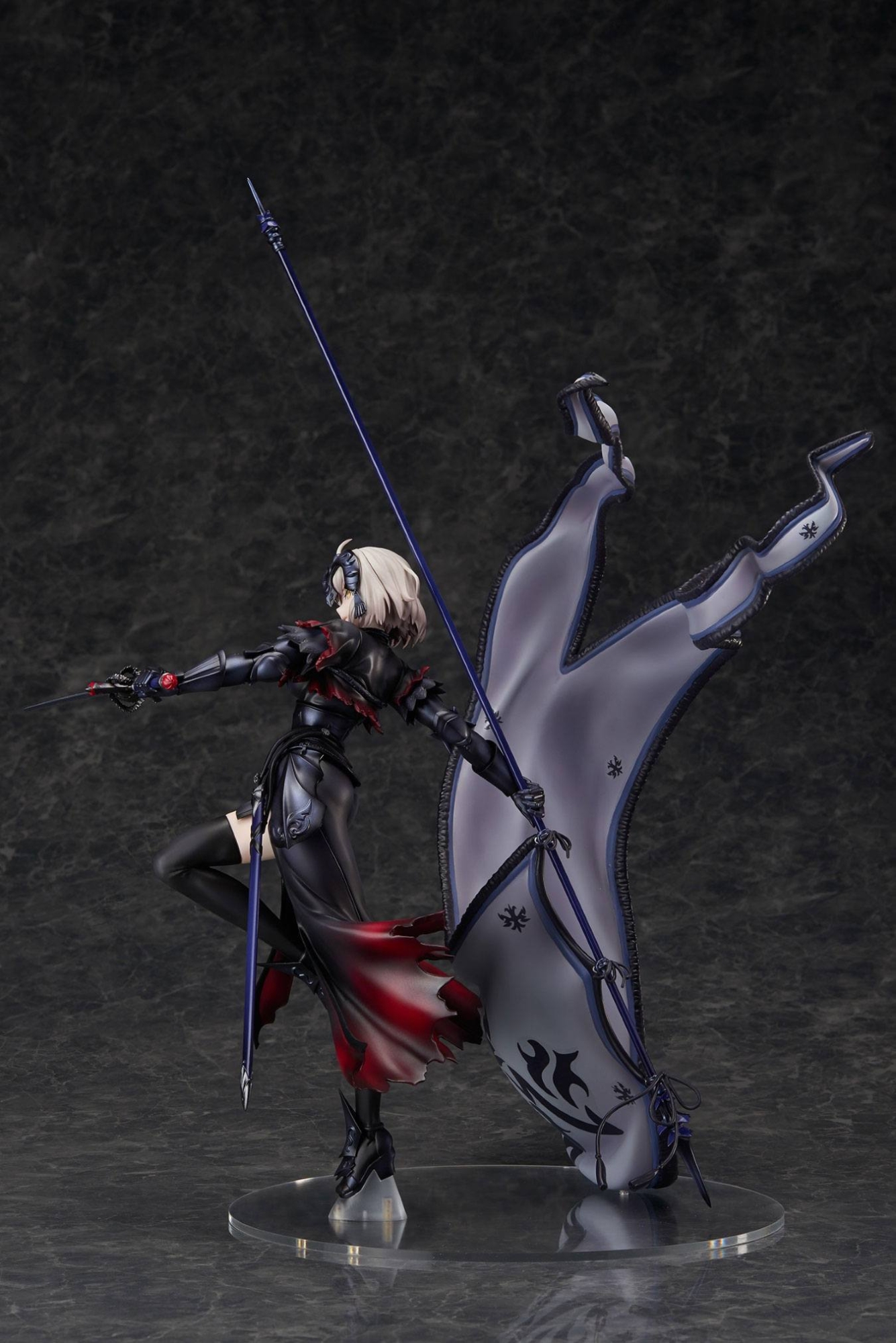 ������� Fate/Grand Order � Jeanne d�Arc (Alter)