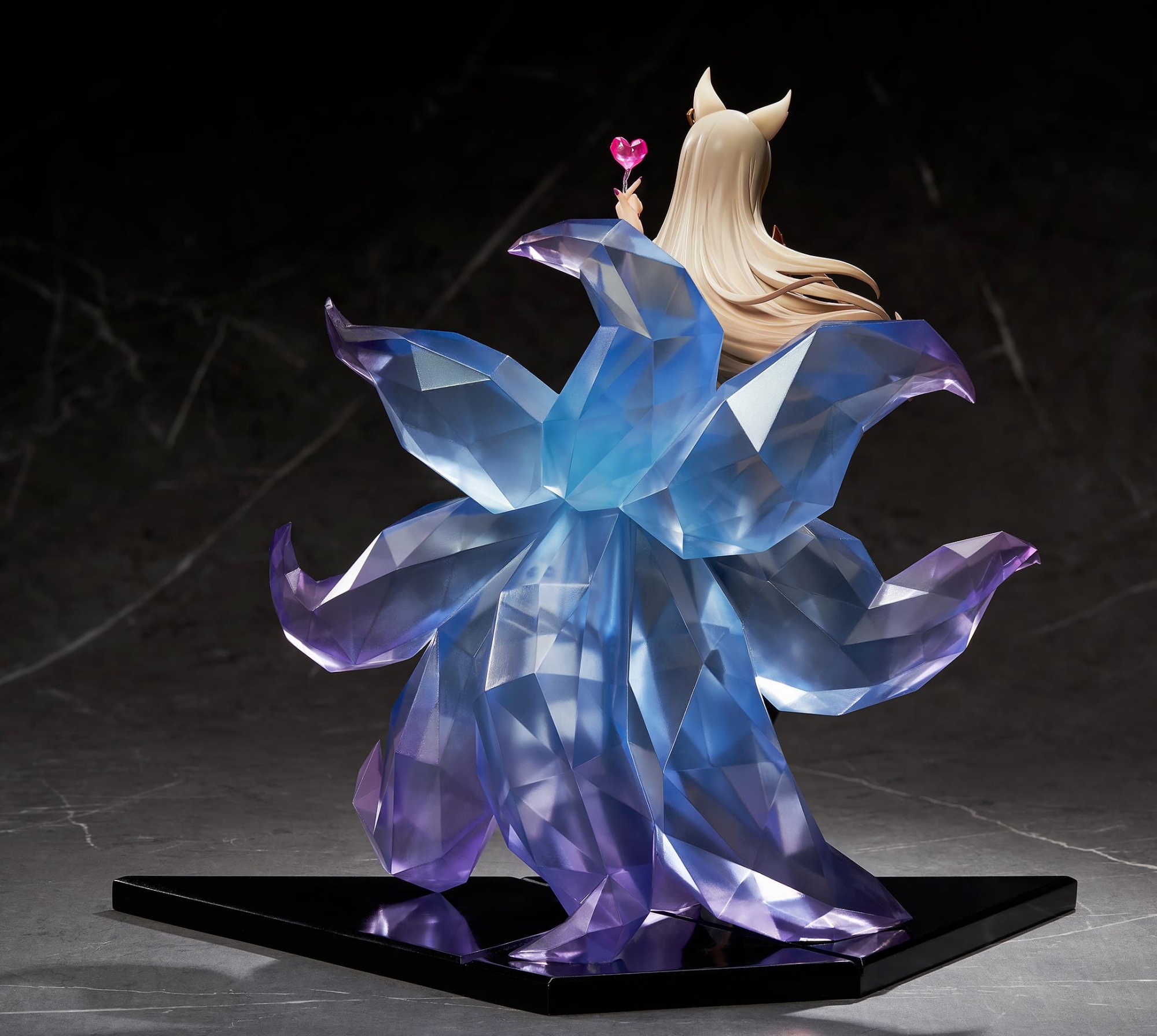 ������� League of Legends K/DA Ahri 1/7